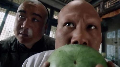 功夫吃瓜的小视频,揭秘短视频中的功夫美食文化