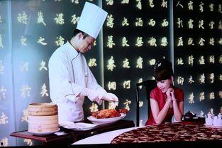 瓜哥吃印度汤圆视频播放,揭秘异国美食魅力