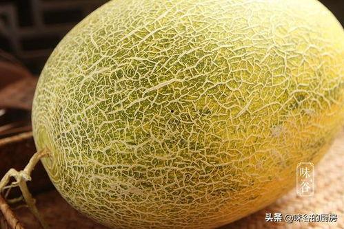 哈密瓜要怎么吃最甜呢视频,解锁最甜口感秘诀