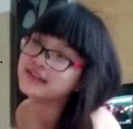 黑衣服眼镜妹吃瓜视频,揭秘娱乐圈幕后真相